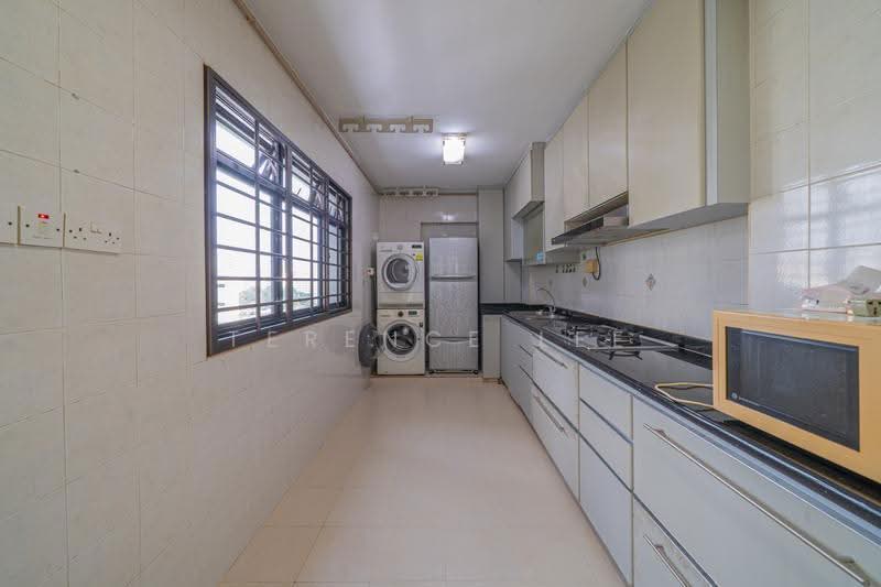 672A Jurong West Street 65, 672A Jurong West Street 65, Boon Lay / Jurong / Tuas, 3 Bedrooms, 1,184 sqft, HDB Flat For Sale, by Terence Lee, 500264333 - Kitchen - PropertyGuru.com.sg