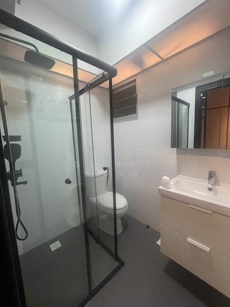 455A Teck Ghee Parkview, 455A Ang Mo Kio Street 44, Ang Mo Kio / Bishan / Thomson, 2 Bedrooms, 732 sqft, HDB Flat For Rent, by George Wang, 500264334 - Bathroom - PropertyGuru.com.sg