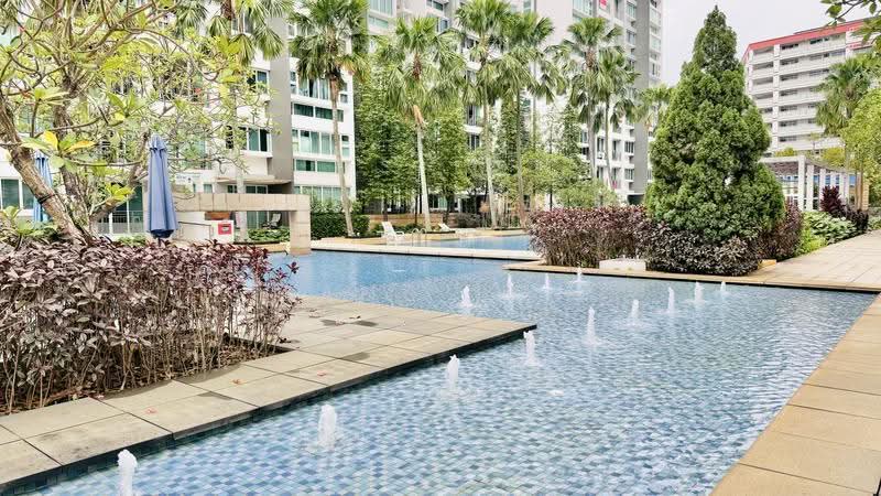 The Esparis, 7 Pasir Ris Drive 4, Pasir Ris / Tampines, Room Rental, 125 sqft, Condominium For Rent, by Jane Toh, 500264337 - Exterior - PropertyGuru.com.sg