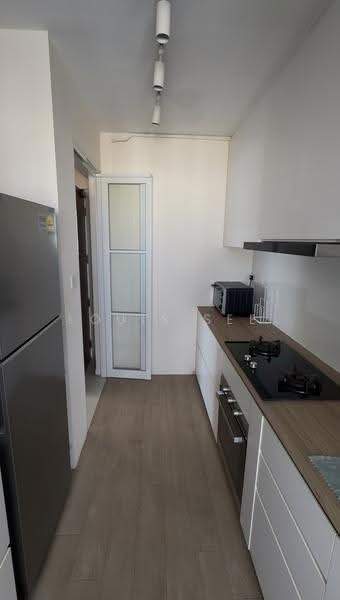 53 Strathmore Avenue, 53 Strathmore Avenue, Alexandra / Commonwealth, Room Rental, 100 sqft, HDB Flat For Rent, by Louis See, 500264339 - Kitchen - PropertyGuru.com.sg