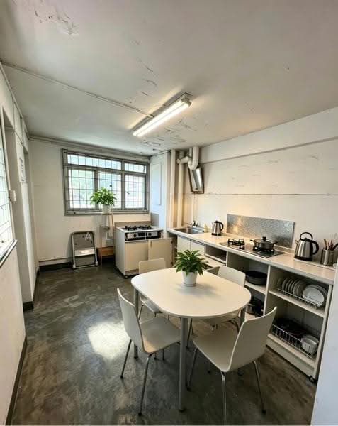 4 Changi Village Road, 4 4, Changi Airport / Changi Village, 1,420 sqft, Shop / Shophouse For Sale, by Alvin Lim, 500264349 - CommercialGuru.com.sg