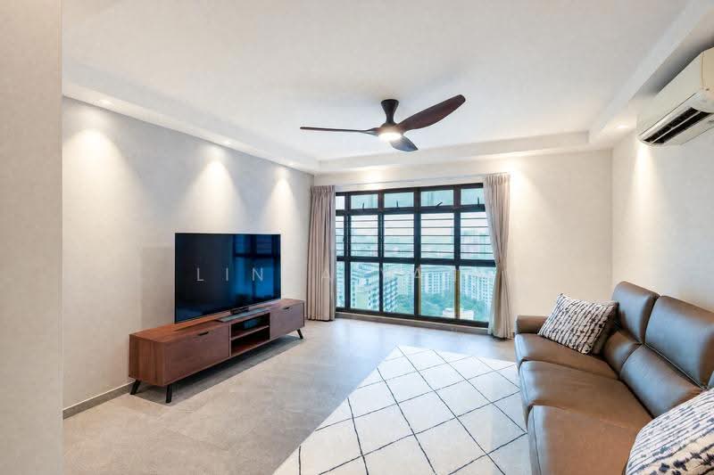 75A Redhill Road, 75A Redhill Road, Alexandra / Commonwealth, 3 Bedrooms, 1,076 sqft, HDB Flat For Sale, by Linda Yang, 500264351 - Living Room - PropertyGuru.com.sg