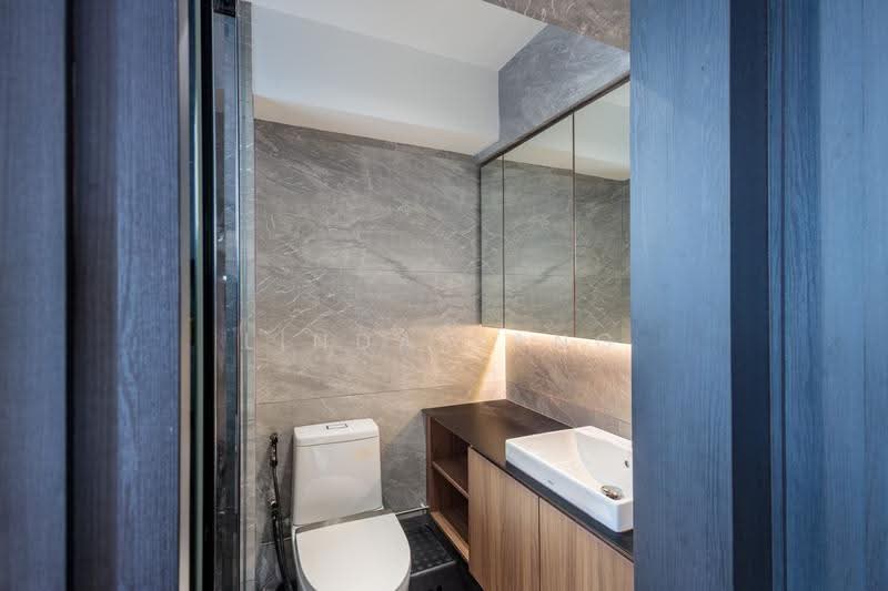 75A Redhill Road, 75A Redhill Road, Alexandra / Commonwealth, 3 Bedrooms, 1,076 sqft, HDB Flat For Sale, by Linda Yang, 500264351 - Bathroom - PropertyGuru.com.sg