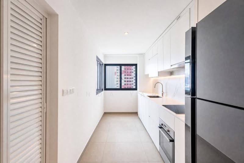 75A Redhill Road, 75A Redhill Road, Alexandra / Commonwealth, 3 Bedrooms, 1,076 sqft, HDB Flat For Sale, by Linda Yang, 500264351 - Kitchen - PropertyGuru.com.sg