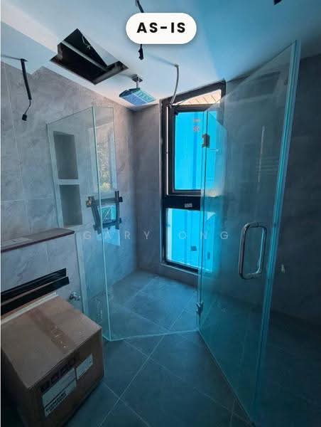 Seletar Park, Seletar / Yio Chu Kang, 5 Bedrooms, 4,010 sqft, Semi-Detached House For Sale, by Gary Ong, 500264355 - Bathroom - PropertyGuru.com.sg