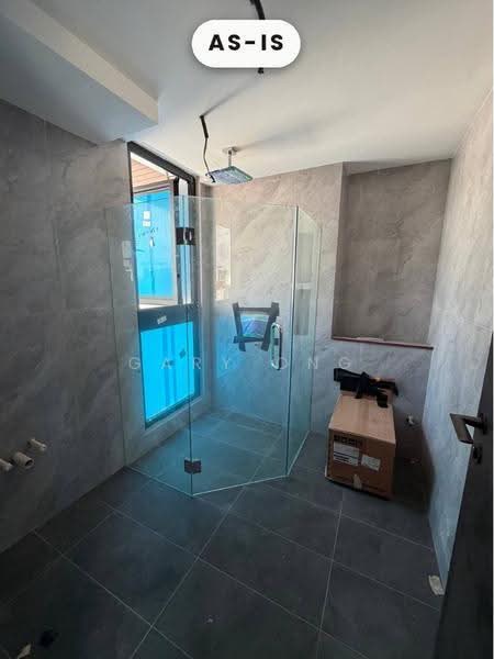 Seletar Park, Seletar / Yio Chu Kang, 5 Bedrooms, 4,010 sqft, Semi-Detached House For Sale, by Gary Ong, 500264355 - Bathroom - PropertyGuru.com.sg