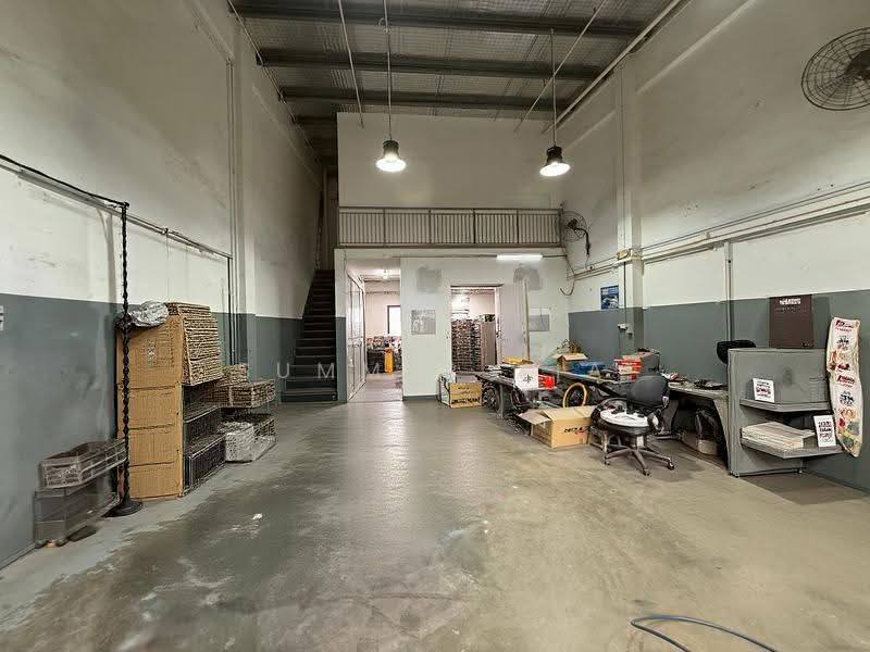 First East Centre, 10 Kaki Bukit Road 2, Eunos / Geylang / Paya Lebar, 2,476 sqft, Factory / Workshop (B2) For Sale, by Summer Xia, 500264362 - Interior - CommercialGuru.com.sg
