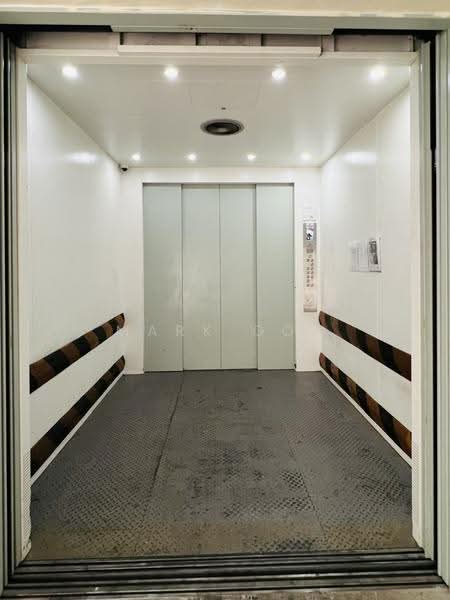 Quartz Industrial Building, 5 Upper Aljunied Link, Macpherson / Potong Pasir, 965 sqft, Light Industrial (B1) For Rent, by Mark Goh, 500264365 - Interior - CommercialGuru.com.sg