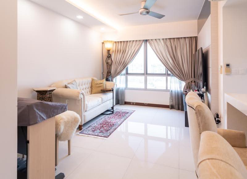 473C Upper Serangoon Crescent, 473C Upper Serangoon Crescent, Hougang / Punggol / Sengkang, 2 Bedrooms, 732 sqft, HDB Flat For Sale, by Flynn Wong, 500264368 - Living Room - PropertyGuru.com.sg