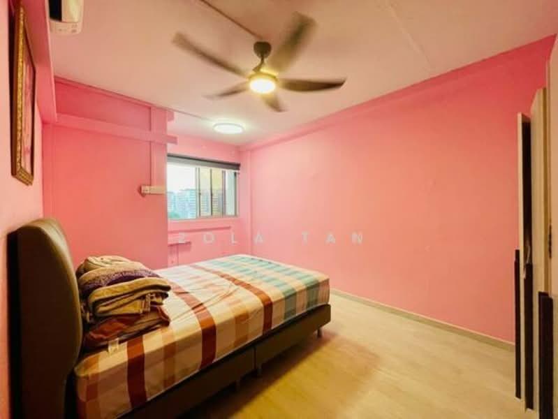 435 Ang Mo Kio Avenue 10, 435 Ang Mo Kio Avenue 10, Ang Mo Kio / Bishan / Thomson, 2 Bedrooms, 721 sqft, HDB Flat For Sale, by Zola Tan, 500264371 - Bedroom - PropertyGuru.com.sg