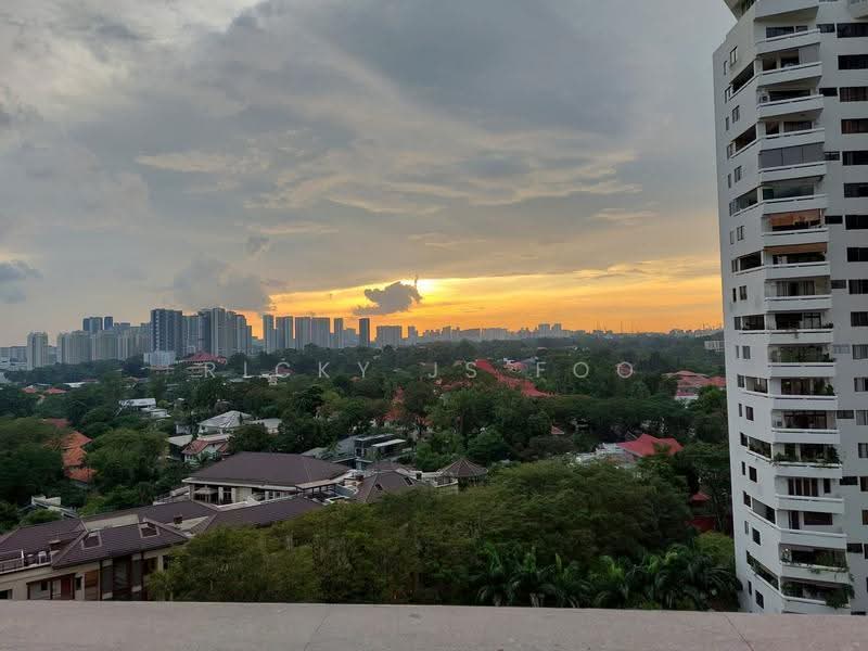Beverly Hill, 61 Grange Road, Tanglin / Holland / Bukit Timah, 4 Bedrooms, 3,779 sqft, Condominium For Rent, by Ricky JS Foo, 500264375 - Unblocked View - PropertyGuru.com.sg