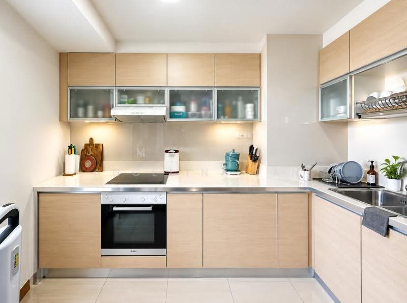 The Sail @ Marina Bay, 6 Marina Boulevard, Boat Quay / Raffles Place / Marina, 4 Bedrooms, 2,100 sqft, Condominium For Sale, by Angelina Tan, 500264396 - Kitchen - PropertyGuru.com.sg