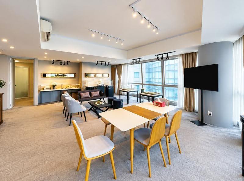 The Sail @ Marina Bay, 6 Marina Boulevard, Boat Quay / Raffles Place / Marina, 4 Bedrooms, 2,100 sqft, Condominium For Sale, by Angelina Tan, 500264396 - Living Room - PropertyGuru.com.sg