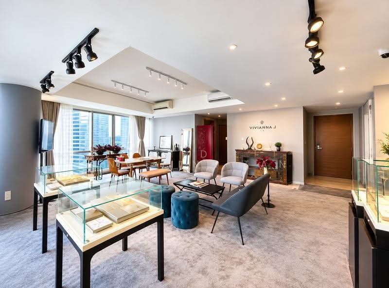 The Sail @ Marina Bay, 6 Marina Boulevard, Boat Quay / Raffles Place / Marina, 4 Bedrooms, 2,100 sqft, Condominium For Sale, by Angelina Tan, 500264396 - Living Room - PropertyGuru.com.sg