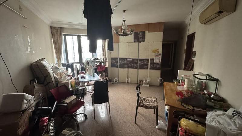 Regentville, 2 Hougang Street 92, Hougang / Punggol / Sengkang, 3 Bedrooms, 1,076 sqft, Condominium For Sale, by Gibson Ho, 500264419 - Living Room - PropertyGuru.com.sg