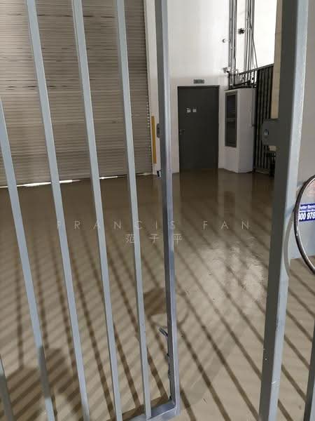 Wcega Plaza, 1 Bukit Batok Crescent, Dairy Farm / Bukit Panjang / Choa Chu Kang, 2,607 sqft, Light Industrial (B1) For Sale, by Francis Fan 范子平, 500264421 - Interior - CommercialGuru.com.sg
