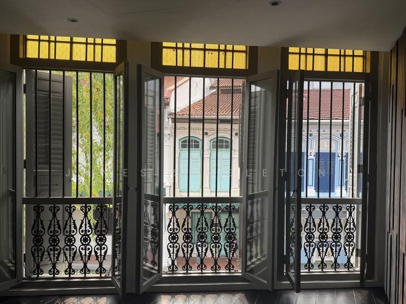 21 Emerald Hill, Emerald Hill, Orchard / River Valley, 4 Bedrooms, 2,877 sqft, Conservation House For Sale, by James Singleton, 500264427 - Balcony - PropertyGuru.com.sg