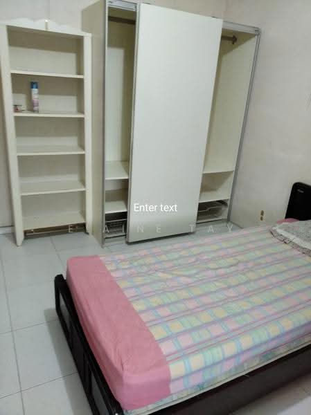 133 Clarence Lane, 133 Clarence Lane, Alexandra / Commonwealth, Room Rental, 110 sqft, HDB Flat For Rent, by Elaine Tay, 500264433 - Bedroom - PropertyGuru.com.sg