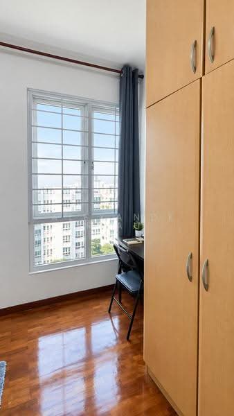 The Floravale, 218 Westwood Avenue, Boon Lay / Jurong / Tuas, 5 Bedrooms, 1,227 sqft, Condominium For Sale, by Alexander Au, 500264443 - Bedroom - PropertyGuru.com.sg