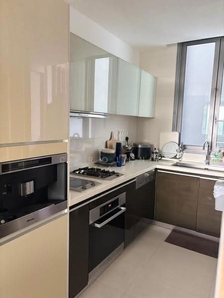 The Residences at W Sentosa Cove, 1 Ocean Way, Harbourfront / Telok Blangah, 2 Bedrooms, 1,238 sqft, Condominium For Rent, by Caroline Tay, 500264449 - Kitchen - PropertyGuru.com.sg