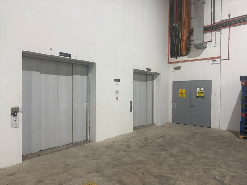 2F Jalan Papan, 2F Jalan Papan, Boon Lay / Jurong / Tuas, 18,435 sqft, Factory / Workshop (B2) For Rent, by Michael Loo, 500264451 - Corridor - CommercialGuru.com.sg