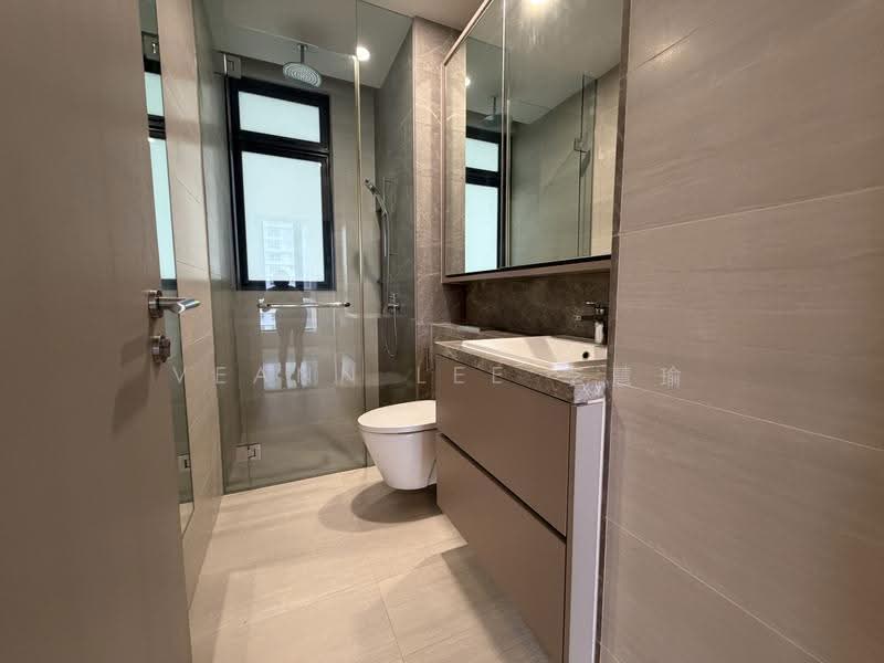 Highline Residences, 7 Kim Tian Road, Alexandra / Commonwealth, 3 Bedrooms, 915 sqft, Condominium For Rent, by Veann Lee 李慧瑜, 500264457 - Bathroom - PropertyGuru.com.sg