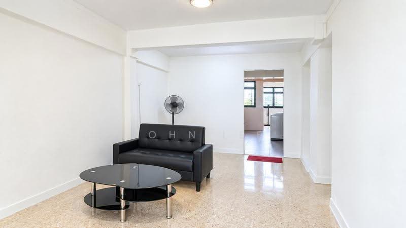 58 Marine Terrace, 58 Marine Terrace, East Coast / Marine Parade, 3 Bedrooms, 700 sqft, HDB Flat For Sale, by John Lee, 500264461 - Living Room - PropertyGuru.com.sg