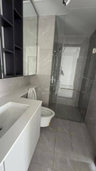 Grand Dunman, 10 Dunman Road, East Coast / Marine Parade, 2 Bedrooms, 775 sqft, Condominium For Sale, by Jasmine Chen, 500264477 - Bathroom - PropertyGuru.com.sg