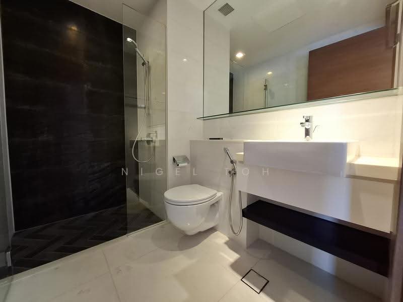 Altez, 16 Enggor Street, Chinatown / Tanjong Pagar, 3 Bedrooms, 1,507 sqft, Condominium For Sale, by Nigel Toh, 500264479 - Bathroom - PropertyGuru.com.sg