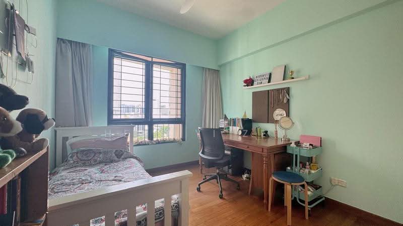 Haig Court, 152 Haig Road, East Coast / Marine Parade, 4 Bedrooms, 1,550 sqft, Condominium For Sale, by Heng Yi Zen, 500264488 - Bedroom - PropertyGuru.com.sg