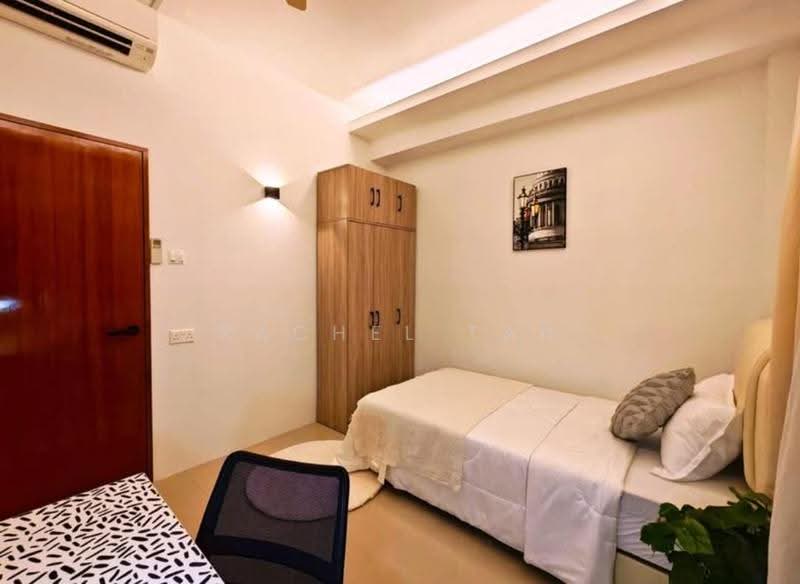 28K Poh Huat Road, Hougang / Punggol / Sengkang, Room Rental, 350 sqft, Terraced House For Rent, by Rachel Tan, 500264491 - Bedroom - PropertyGuru.com.sg