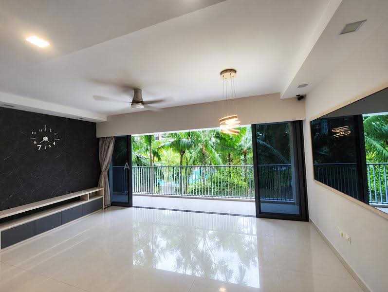 Coco Palms, 15 Pasir Ris Grove, Pasir Ris / Tampines, 4 Bedrooms, 1,378 sqft, Condominium For Rent, by Alex Goh, 500264492 - Living Room - PropertyGuru.com.sg
