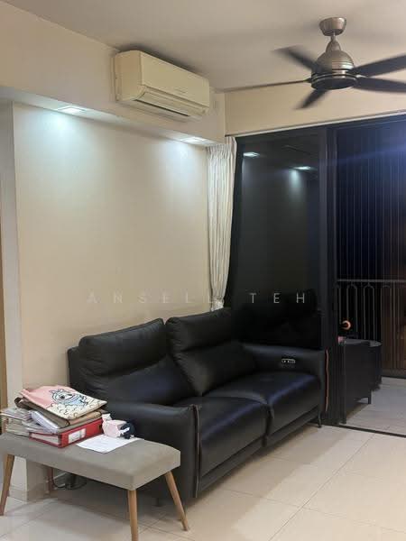 Westwood Residences EC, 182 Westwood Avenue, Boon Lay / Jurong / Tuas, 3 Bedrooms, 1,033 sqft, Condominium For Sale, by Ansell Teh, 500264493 - Living Room - PropertyGuru.com.sg