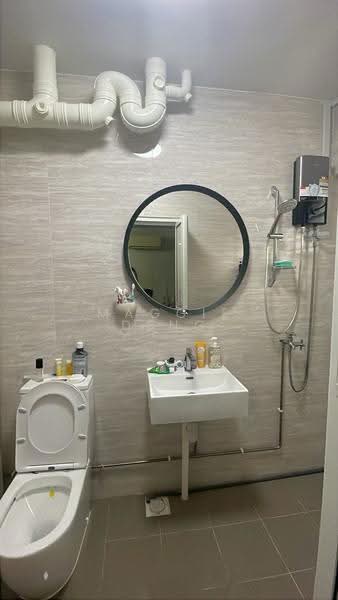 243 Simei Street 5, 243 Simei Street 5, Pasir Ris / Tampines, 3 Bedrooms, 1,130 sqft, HDB Flat For Rent, by Maggie Deng, 500264501 - Bathroom - PropertyGuru.com.sg