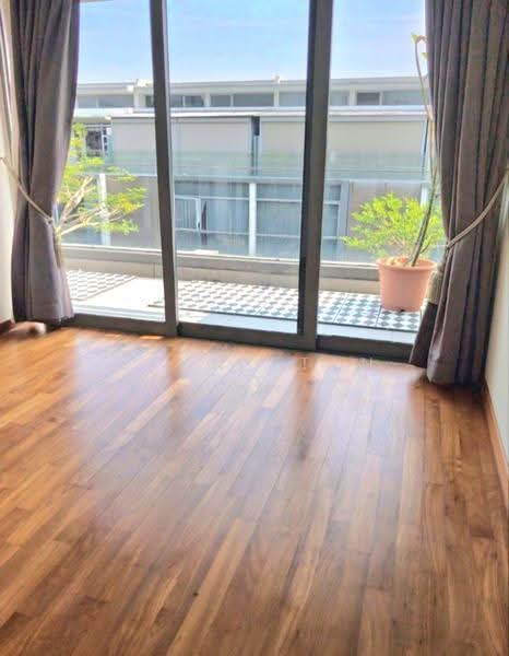7 Mins Walk To Tan Kah Kee MRT! Within 20 Mins To NUS & SIM!, Newton / Novena, Room Rental, 200 sqft, Cluster House For Rent, by Lenny Tan, 500264534 - Balcony - PropertyGuru.com.sg