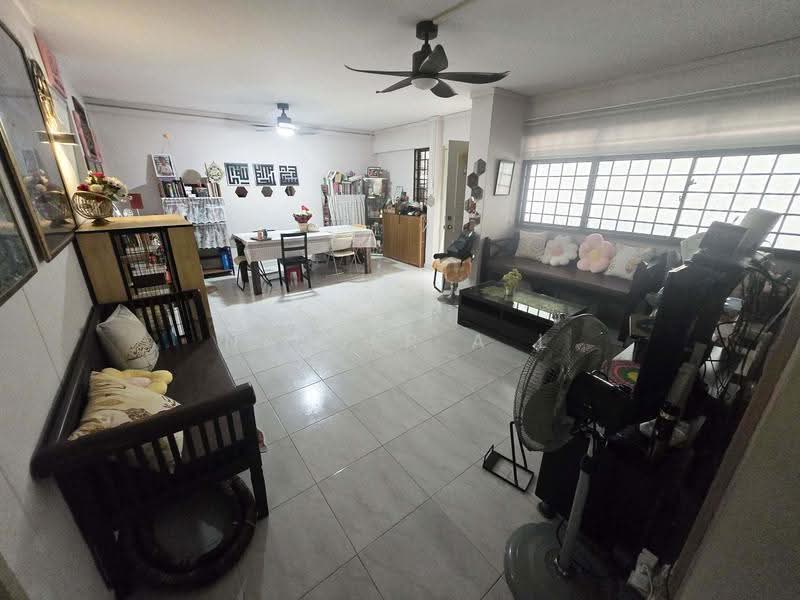 791 Woodlands Avenue 6, 791 Woodlands Avenue 6, Admiralty / Woodlands, 3 Bedrooms, 1,076 sqft, HDB Flat For Sale, by Nasser A L, 500264539 - Living Room - PropertyGuru.com.sg