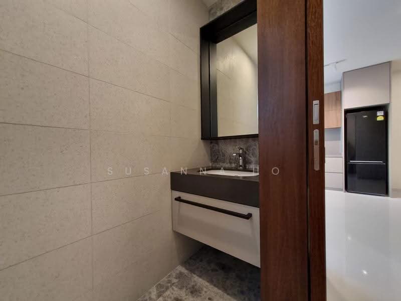 Parksuites, 18 Holland Grove Road, Tanglin / Holland / Bukit Timah, 2 Bedrooms, 872 sqft, Condominium For Sale, by Susanna Ho, 500264544 - PropertyGuru.com.sg