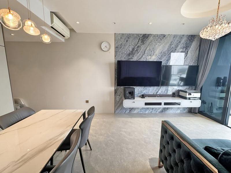 Park Colonial, 2 Woodleigh Lane, Macpherson / Potong Pasir, 3 Bedrooms, 1,023 sqft, Condominium For Sale, by Eugene Tan, 500264550 - Living Room - PropertyGuru.com.sg