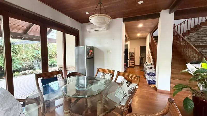 Rare Move In Condition Detached House Near Greenwich V, Seletar / Yio Chu Kang, 7 Bedrooms, 7,733 sqft, Detached House For Sale, by Jay Loy 黎仕緯, 500264552 - Dining Room - PropertyGuru.com.sg