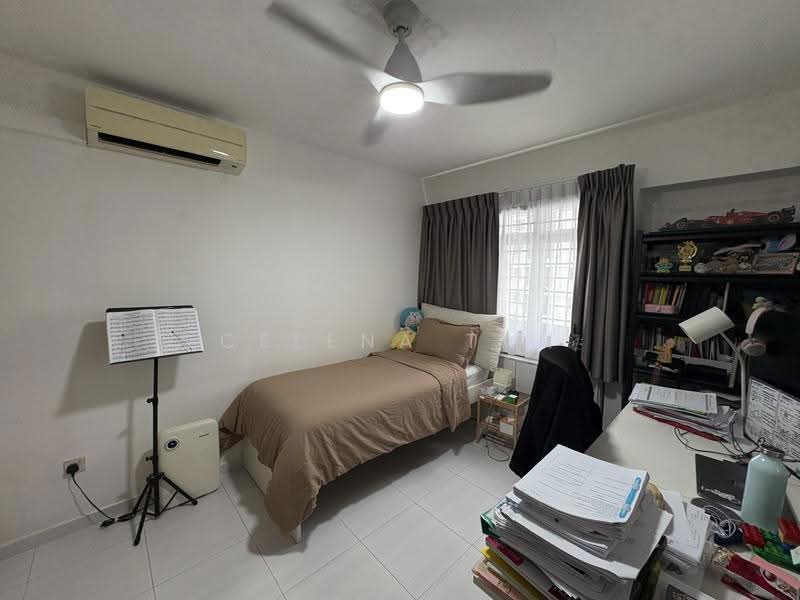 654B Jurong West Street 61, 654B Jurong West Street 61, Boon Lay / Jurong / Tuas, 3 Bedrooms, 1,184 sqft, HDB Flat For Sale, by Celena Tan, 500264555 - Bedroom - PropertyGuru.com.sg