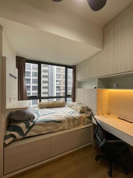 Coco Palms, 21 Pasir Ris Grove, Pasir Ris / Tampines, 3 Bedrooms, 904 sqft, Condominium For Rent, by Mohana Vel T Kasi, 500264558 - Bedroom - PropertyGuru.com.sg