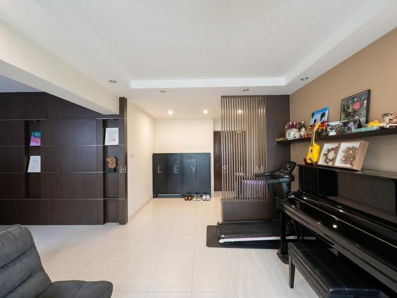 23 Jalan Membina, 23 Jalan Membina, Alexandra / Commonwealth, 3 Bedrooms, 1,184 sqft, HDB Flat For Sale, by Haley Sim, 500264568 - Living Room - PropertyGuru.com.sg