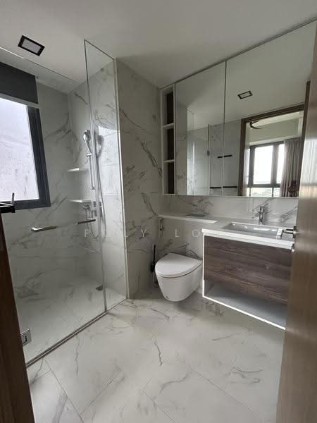 Parc Botannia, 10 Fernvale Street, Seletar / Yio Chu Kang, 3 Bedrooms, 785 sqft, Condominium For Rent, by Poly Low, 500264569 - Bathroom with window - PropertyGuru.com.sg