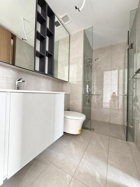 Grand Dunman, 18 Dunman Road, East Coast / Marine Parade, 2 Bedrooms, 775 sqft, Condominium For Rent, by Amelia Ang, 500264572 - Bathroom - PropertyGuru.com.sg