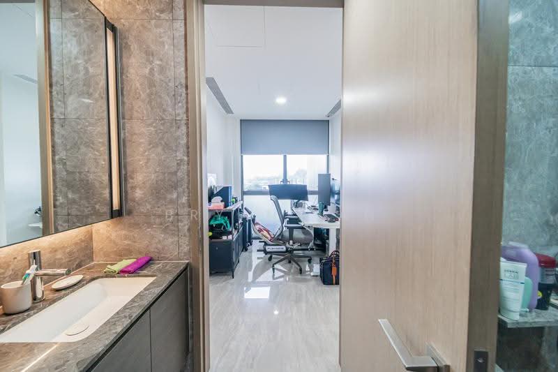 Leedon Green, 34 Leedon Heights, Tanglin / Holland / Bukit Timah, 1 Bedroom, 581 sqft, Condominium For Rent, by Bryan Tan, 500264596 - Bathroom - PropertyGuru.com.sg