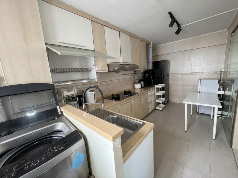 149 Bishan Street 11, 149 Bishan Street 11, Ang Mo Kio / Bishan / Thomson, 3 Bedrooms, 904 sqft, HDB Flat For Rent, by Desiree Leung, 500264600 - Kitchen - PropertyGuru.com.sg