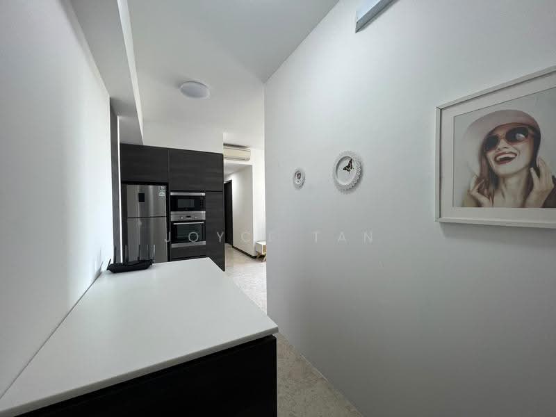 Sims Urban Oasis, 2 Sims Drive, Eunos / Geylang / Paya Lebar, Room Rental, 150 sqft, Condominium For Rent, by Joyce Tan, 500264610 - Kitchen - PropertyGuru.com.sg