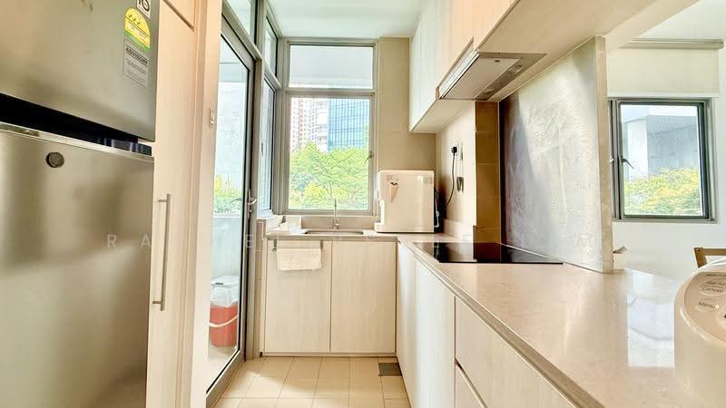 The Paterson Edge, 26 Paterson Road, Orchard / River Valley, 2 Bedrooms, 990 sqft, Apartment For Sale, by Rachel Renee Lim, 500264619 - Kitchen - PropertyGuru.com.sg