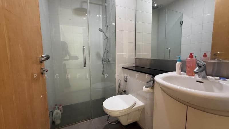 The Paterson Edge, 26 Paterson Road, Orchard / River Valley, 2 Bedrooms, 990 sqft, Apartment For Sale, by Rachel Renee Lim, 500264619 - Bathroom - PropertyGuru.com.sg