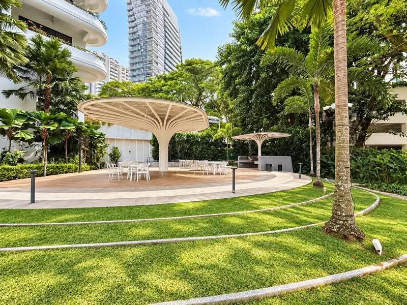 Regency Park, 3 Nathan Road, Tanglin / Holland / Bukit Timah, 4 Bedrooms, 3,649 sqft, Condominium For Sale, by FiFi Ng, 500264620 - Exterior - PropertyGuru.com.sg